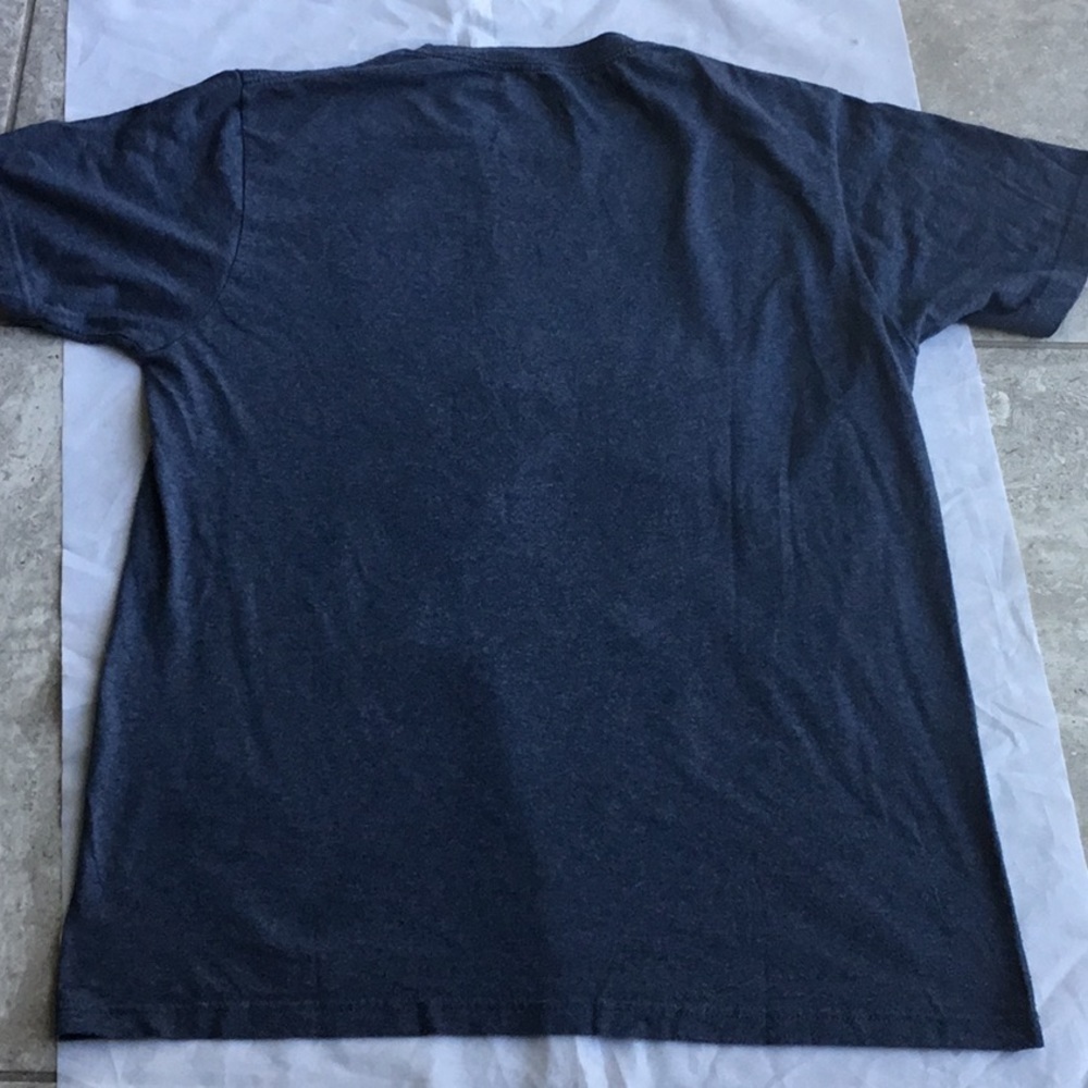 #1IN‎ A TWELVE LIMITED SERIES MARVEL SUPERHERO SECRET WARS TEES SIZE LARGE - Picture 4 of 6
